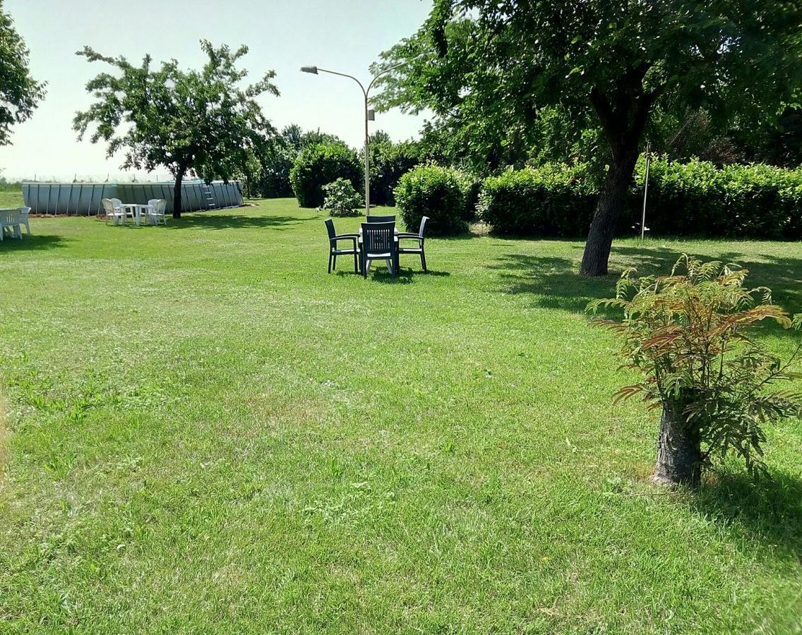 Agriturismo La Pace Valeggio sul Mincio Exterior foto
